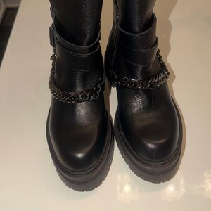 Steve Madden Sloan Leather Boots
